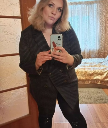 Мои услуги – искушение, которому невозможно устоять. Открой для себя новые грани удовольствия со мной. 🔥 Мои фото подтверждают мою реальность и красоту, которая не оставит тебя равнодушным. Возможно лишь самое интимное общение, полное блаженства и наслаждения. Забудь обо всем и позволь мне расслабить тебя до предела. 💫 Мои довольные клиенты не могут скрыть своих восторженных отзывов, ведь я всегда стремлюсь удовлетворить каждое твое желание. ⭐️ Готов погрузиться в мир незабываемых ощущений? Тогда скорее звони мне и мы проведем замечательное время в Москве. Любовь